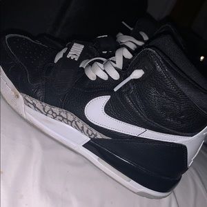 Nike Air Jordan Legacy 312